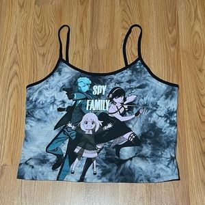 HOT TOPIC SPY X FAMILY Forger trio tie-Dye youth girls cropped cami